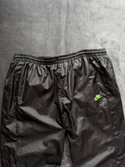 (XXL) Nike мъжко винтидж шушлеково долнище от 90те (по етикет XL,но е уголемено)